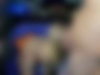GraniteAura's Live Sex Cam Show