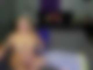 GraniteAura's Live Sex Cam Show