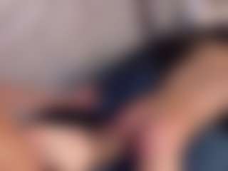 Jen and Dko's Live Sex Cam Show