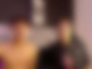 Live cam show with Jen and Dko - Orgasm on Camsoda