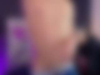 Live cam show with Jen and Dko - Armpits on Cam Slut