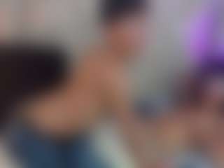 Jen and Dko's Live Sex Cam Show