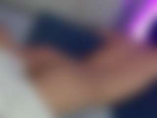 Live cam show with Jen and Dko - Anal Toys on boobsie.com