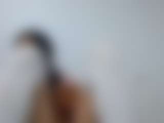 Live cam show with lucy7931111 - Orgasm on Camsoda