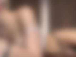 Live cam show with Ariel - Thick on slutload