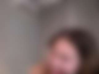 MaureenWann's Live Sex Cam Show