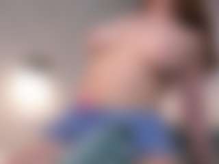 MaureenWann's Live Sex Cam Show
