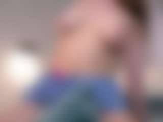MaureenWann's Live Sex Cam Show
