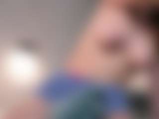 MaureenWann's Live Sex Cam Show