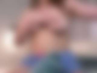MaureenWann's Live Sex Cam Show