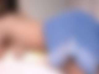 MaureenWann's Live Sex Cam Show