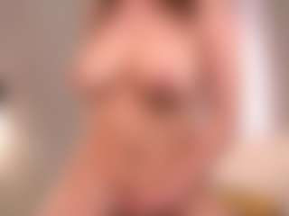 MaureenWann's Live Sex Cam Show