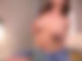 MaureenWann's Live Sex Cam Show