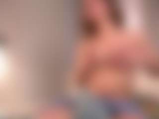MaureenWann's Live Sex Cam Show