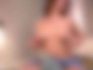 MaureenWann's Live Sex Cam Show