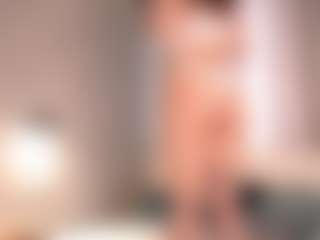 Live cam show with MaureenWann - Squirt Big Tits on crypto-cams