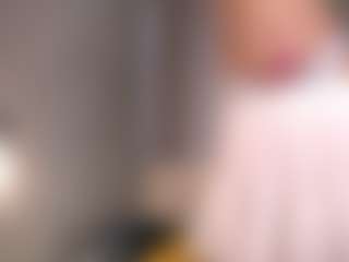 MaureenWann's Live Sex Cam Show