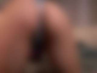 MaureenWann's Live Sex Cam Show