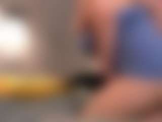 MaureenWann's Live Sex Cam Show