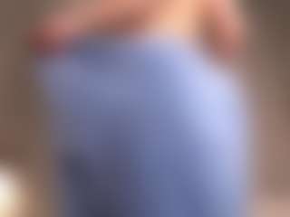 MaureenWann's Live Sex Cam Show