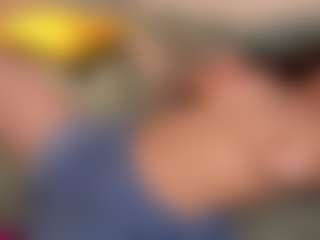 MaureenWann's Live Sex Cam Show