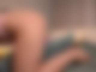 MaureenWann's Live Sex Cam Show