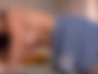 MaureenWann's Live Sex Cam Show