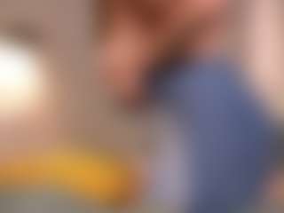 MaureenWann's Live Sex Cam Show