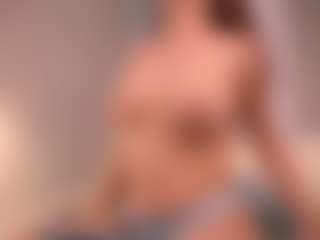 MaureenWann's Live Sex Cam Show