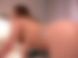 MaureenWann's Live Sex Cam Show