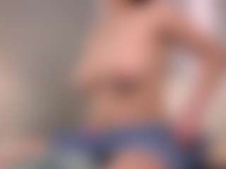 MaureenWann's Live Sex Cam Show