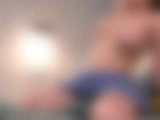 MaureenWann's Live Sex Cam Show