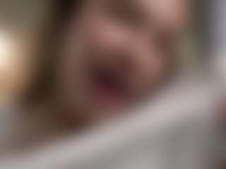 MaureenWann's Live Sex Cam Show