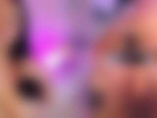 Naireth's Live Sex Cam Show