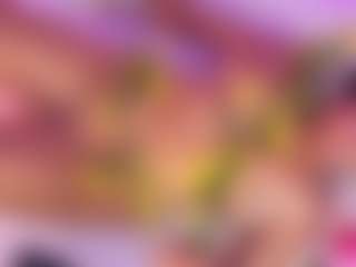 Live cam show with Naireth - Facial on CamwithHer