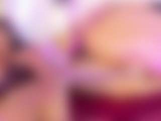 Live cam show with Naireth - Cock Rating on Gym Cam Girls