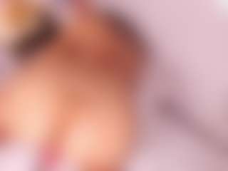 Naireth's Live Sex Cam Show