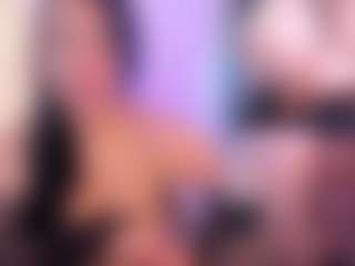 Live cam show with Naireth - Twerk on Camsoda