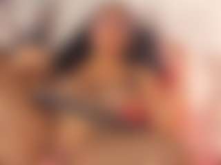 Live cam show with Naireth - Gag on Camsoda