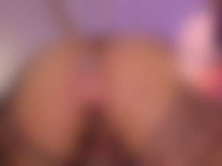 Naireth's Live Sex Cam Show