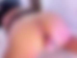 Live cam show with Naireth - Gape on slutload