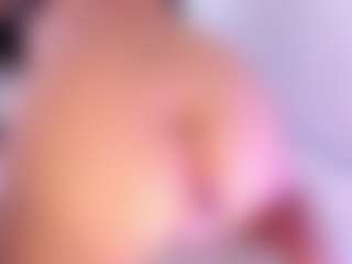 Live cam show with Naireth - Rubia on iamadamtest123.com