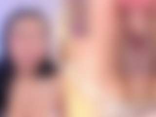Live cam show with Naireth - Oil on Camsoda