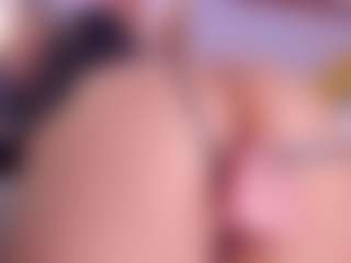 Naireth's Live Sex Cam Show