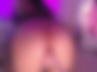 Naireth's Live Sex Cam Show
