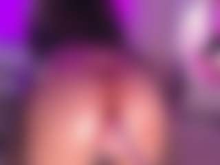 Naireth's Live Sex Cam Show