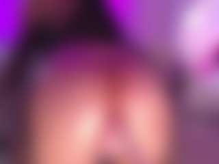 Naireth's Live Sex Cam Show