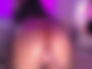 Naireth's Live Sex Cam Show