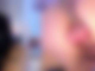 Live cam show with Naireth - Big Tits Curvy on madthumbs