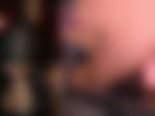 Naireth's Live Sex Cam Show